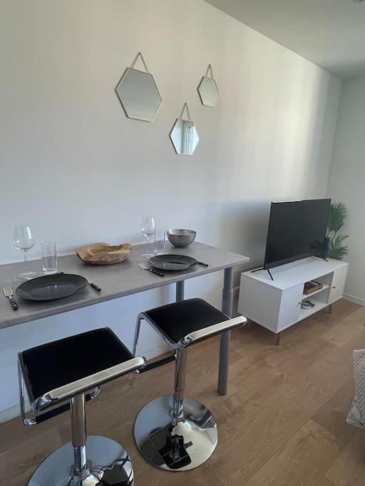 Studio Cosy Rue Alexander Taylor, Wifi, 2 Pers Pau Zewnętrze zdjęcie