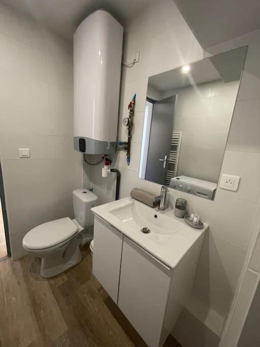 Studio Cosy Rue Alexander Taylor, Wifi, 2 Pers Pau Zewnętrze zdjęcie